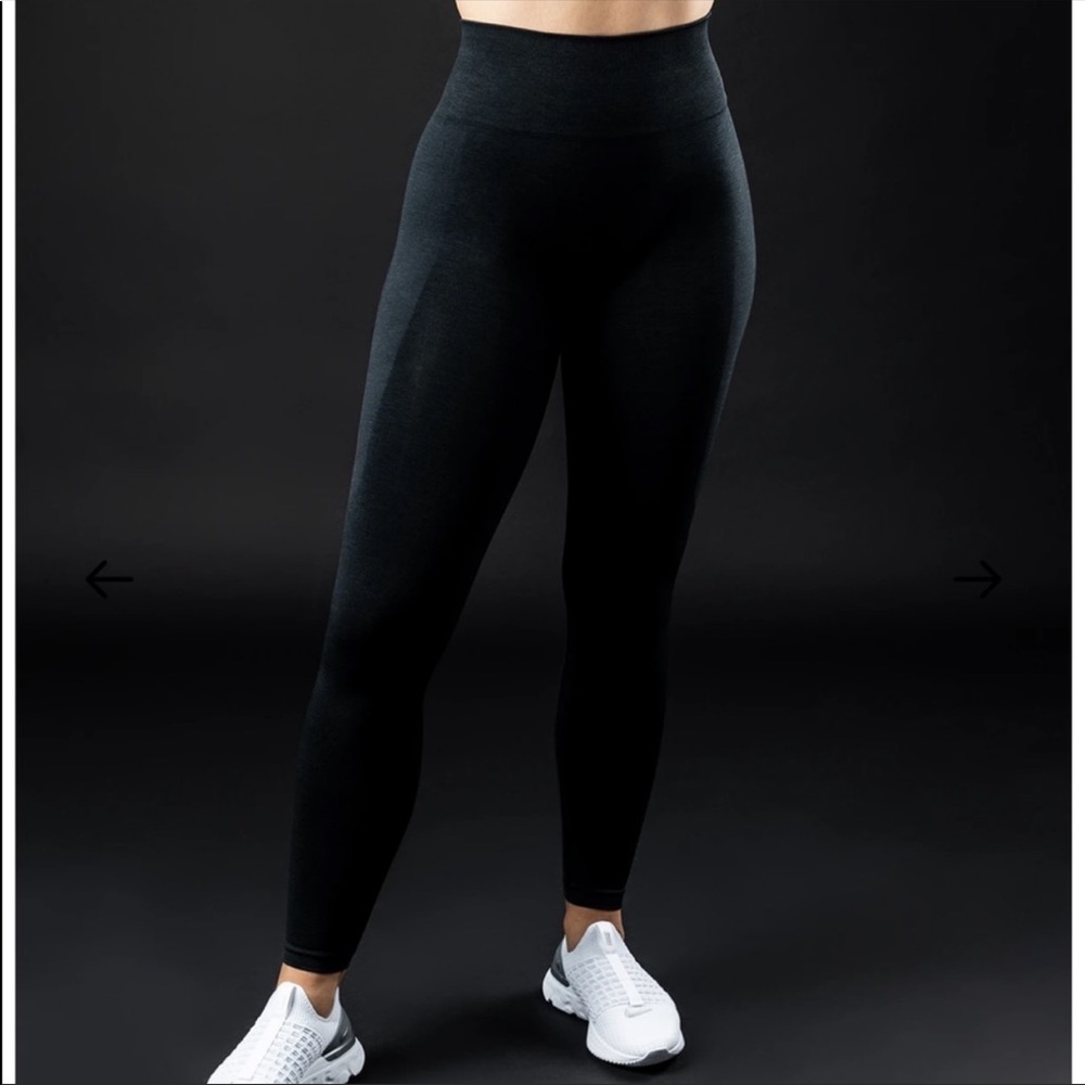 Alphalete Amplify Leggings